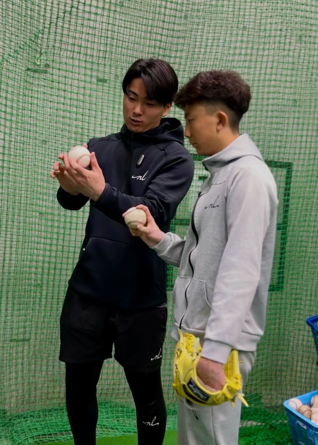 ハイスピードカメラを使った投球解析